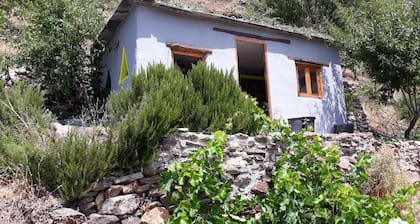Refugio Arrabales de la Alpujarra - Hostel