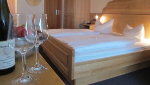 Deluxe Double Room - Gasthof Kern (Idstein)
