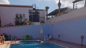 Unclassified image, 2 of 11, button - Villa Issam (Allyene)