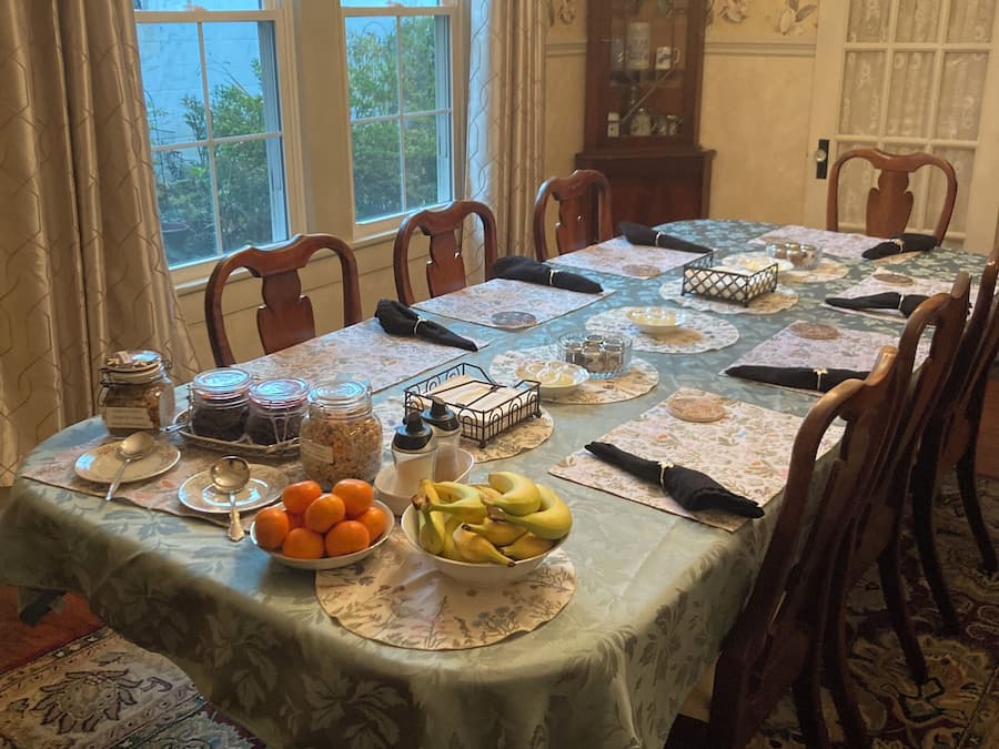 Petit déjeuner continental compris tous les jours