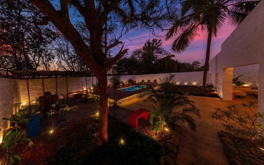 4 Star Hotels