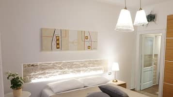 Deluxe-Doppel- oder -Zweibettzimmer | 2 Schlafzimmer, hochwertige Bettwaren, Daunenbettdecken