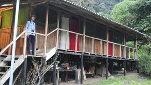 숙박 시설 정면