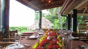 Unclassified image, 5 of 19, button - Costa Paraiso (Bahía Ballena)
