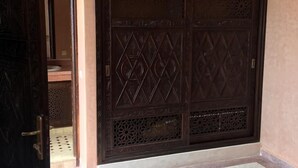 غرفة فردية | واي فاي مجانًا وملاءات أسرّة