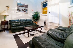 32-Zoll-LED-Fernseher mit Kabelempfang, Fernseher