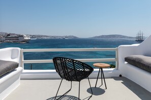 Luxury Duplex, 3 Bedrooms, Sea View | Balcony