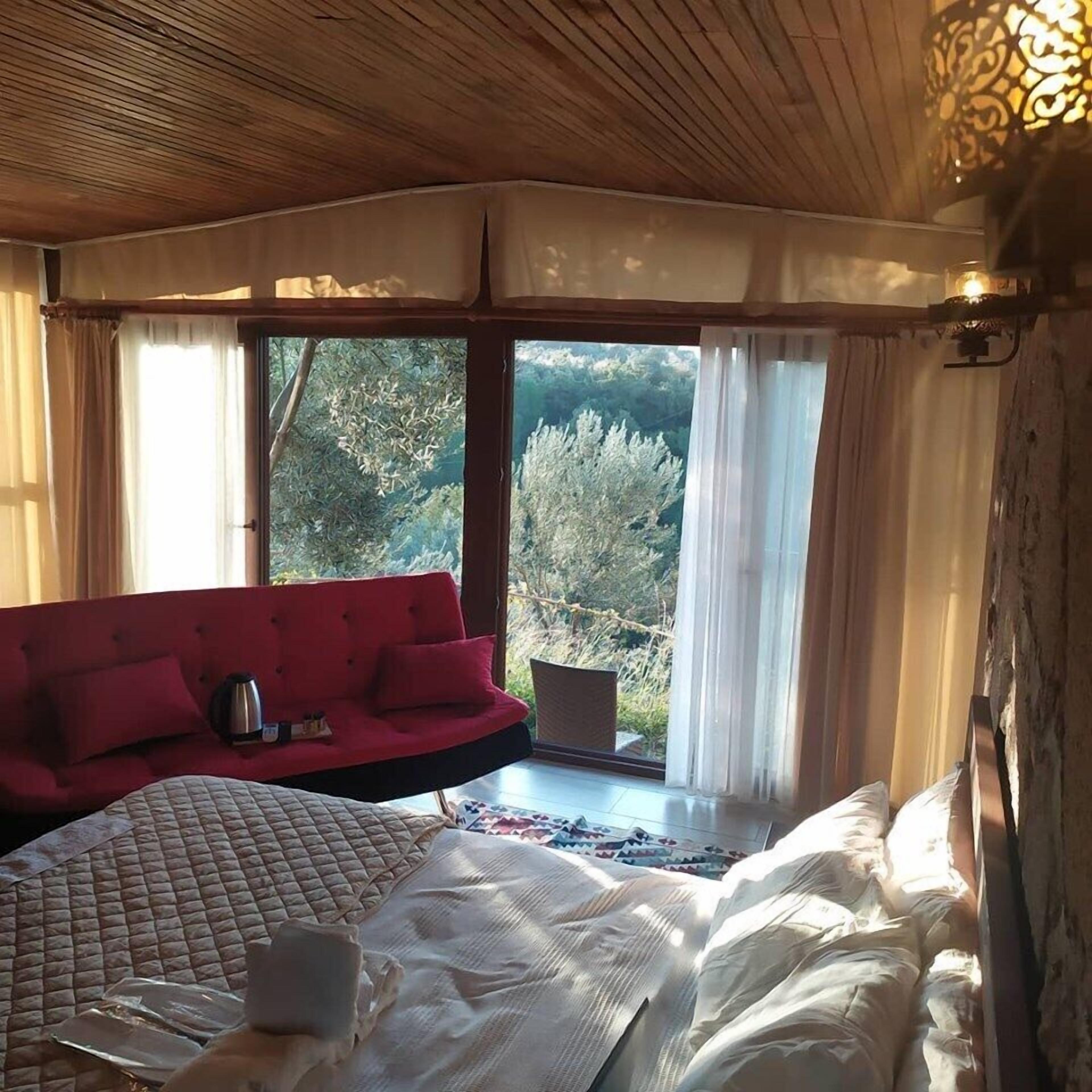 deluxe double room | 1 bedroom, frette italian sheets, premium bedding, select comfort beds