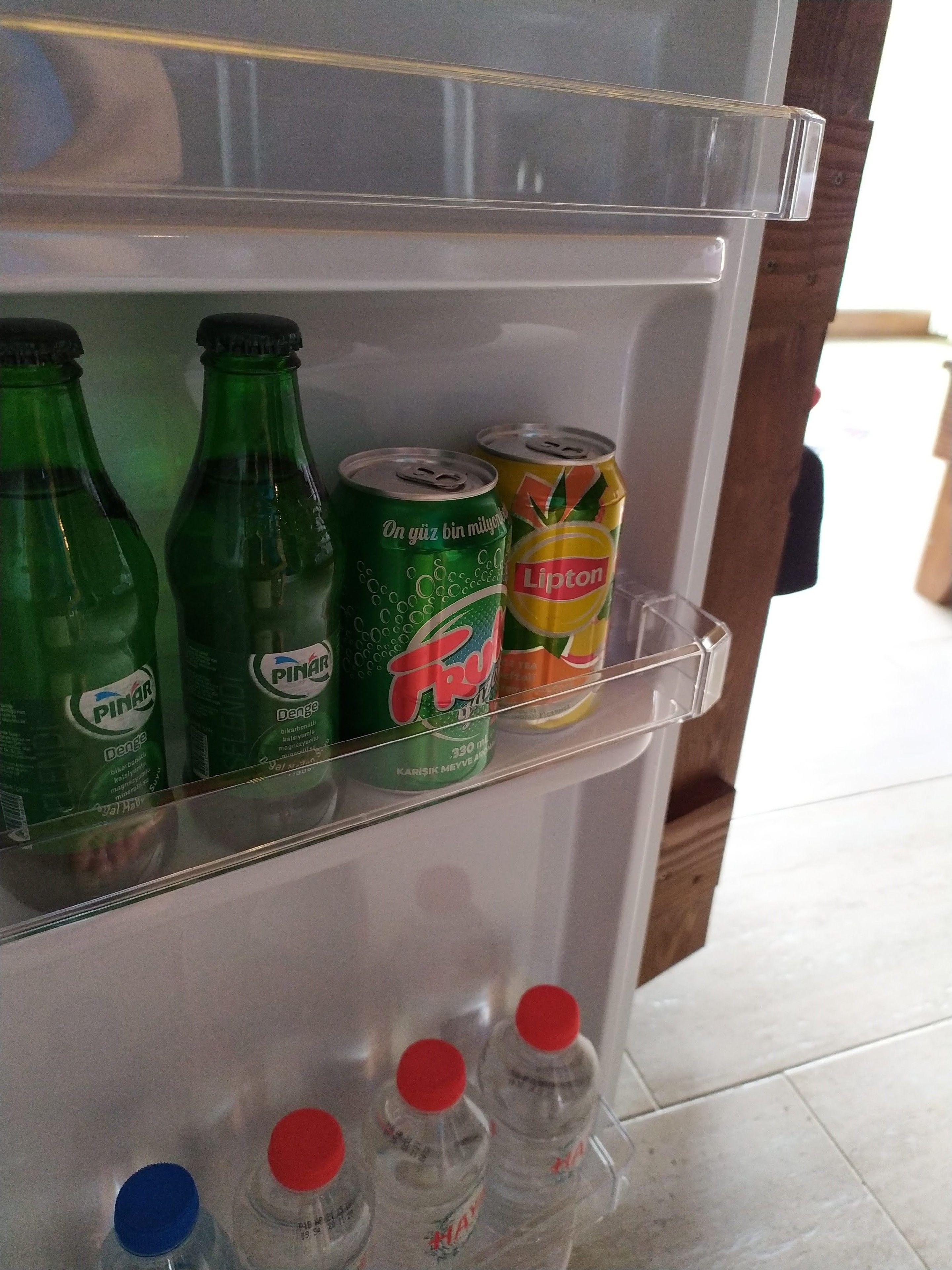 deluxe double room | mini fridge