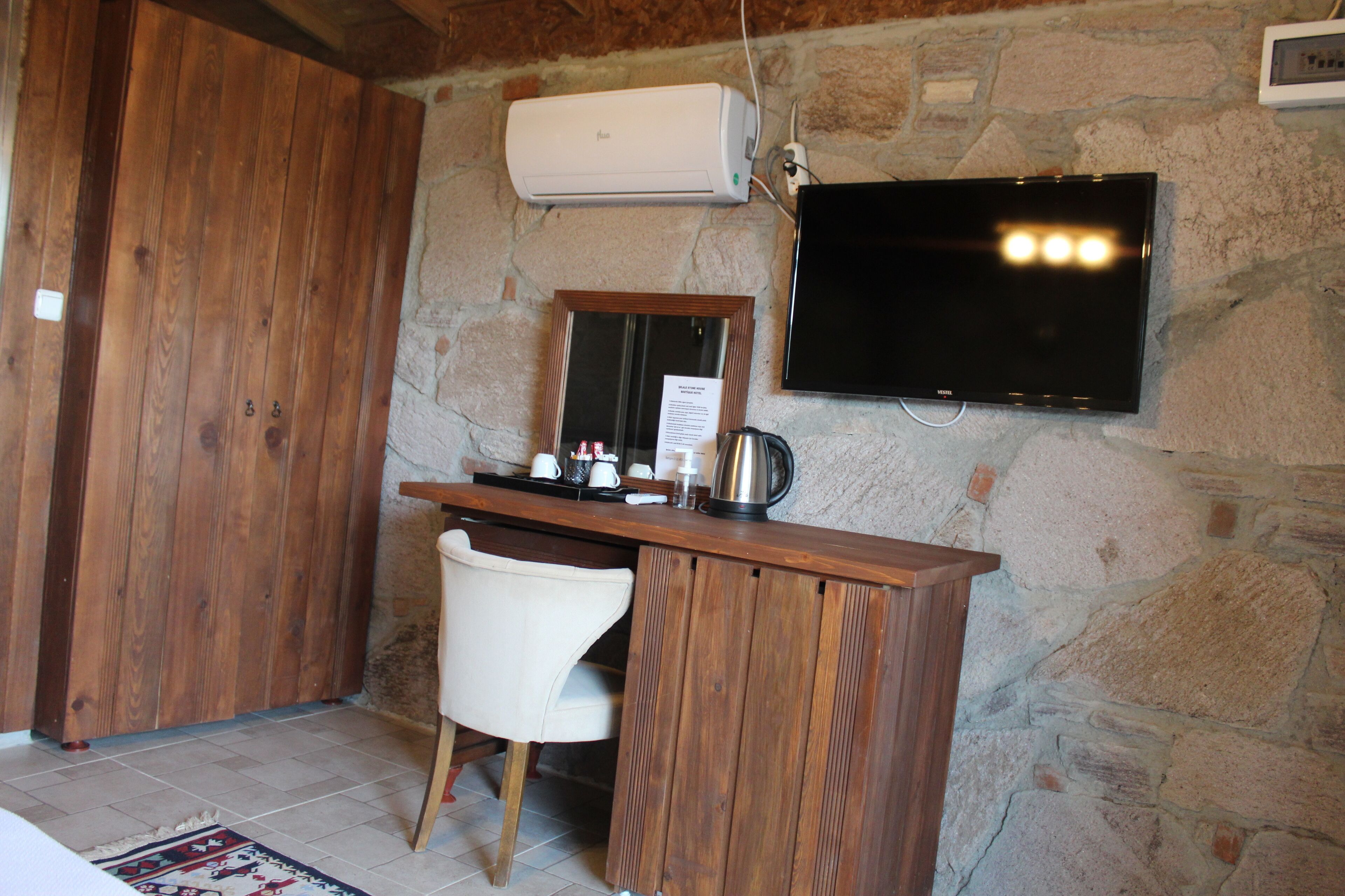 deluxe room | 1 bedroom, frette italian sheets, premium bedding, select comfort beds