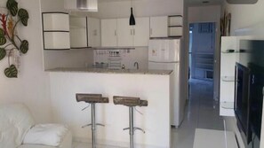 公寓 | 私人简易厨房 | 冰箱、微波炉、烤箱、厨具/餐具