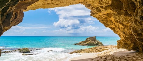 Beach nearby, white sand, sun-loungers, beach umbrellas