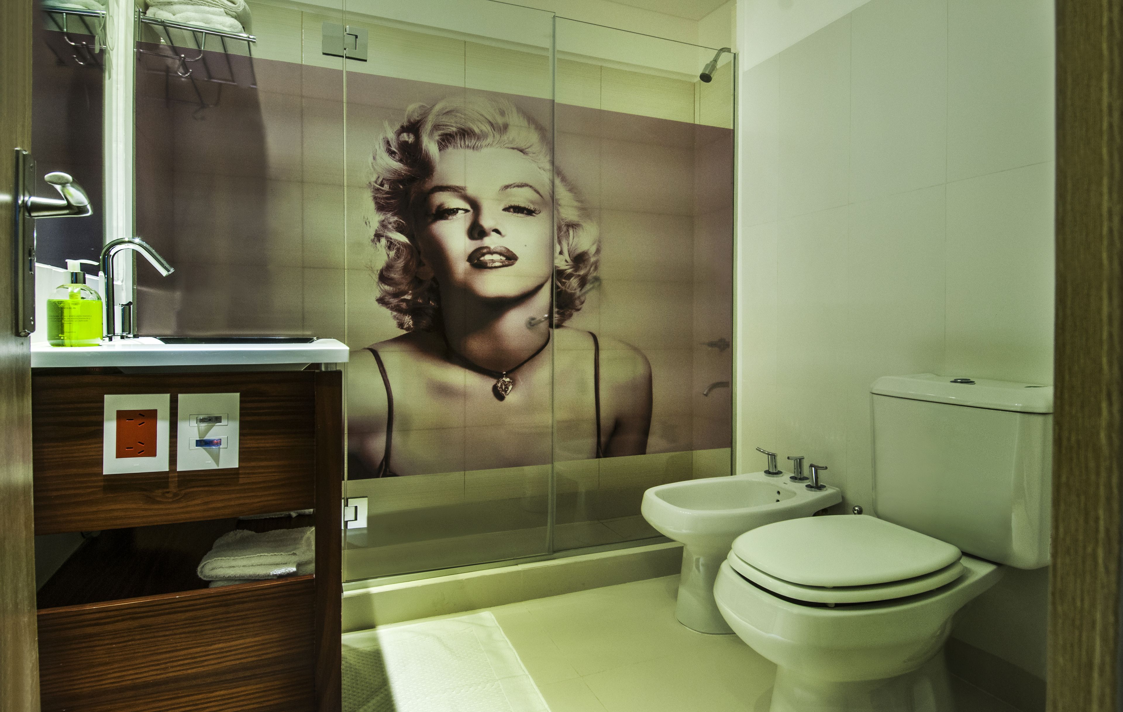 Photo - Shoshana Hotel Boutique