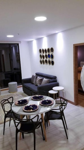 Comfort Apartment | In-room dining