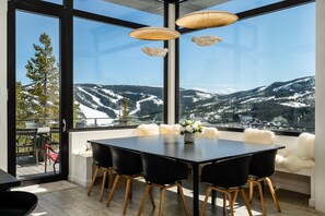 Dining - Modern Ski-in/Ski-out Home with Amazing Views! Hot Tub! (Big Sky)