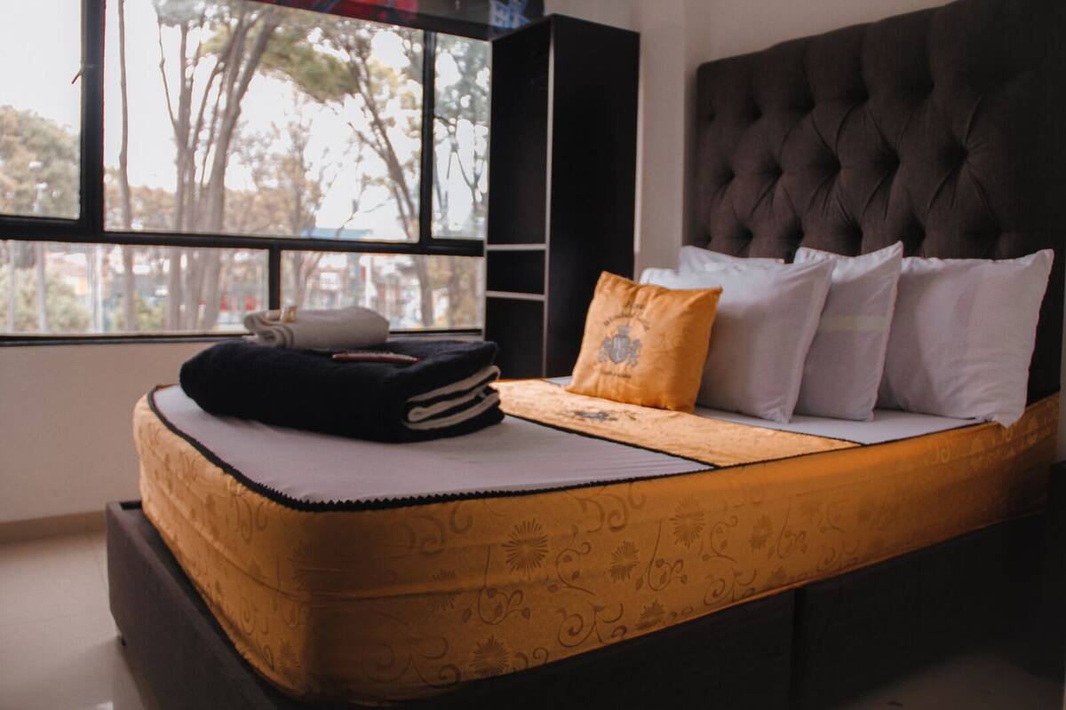 Classic Room | Free WiFi, bed sheets, wheelchair access