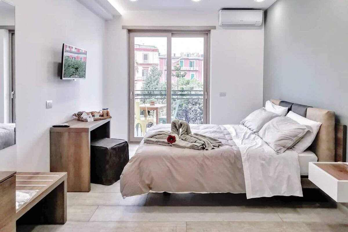 Triple Room, Balcony