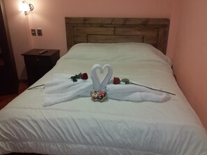 Sistema de insonorización, wifi gratis, ropa de cama