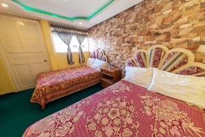 Habitación ejecutiva | Wifi gratis y ropa de cama