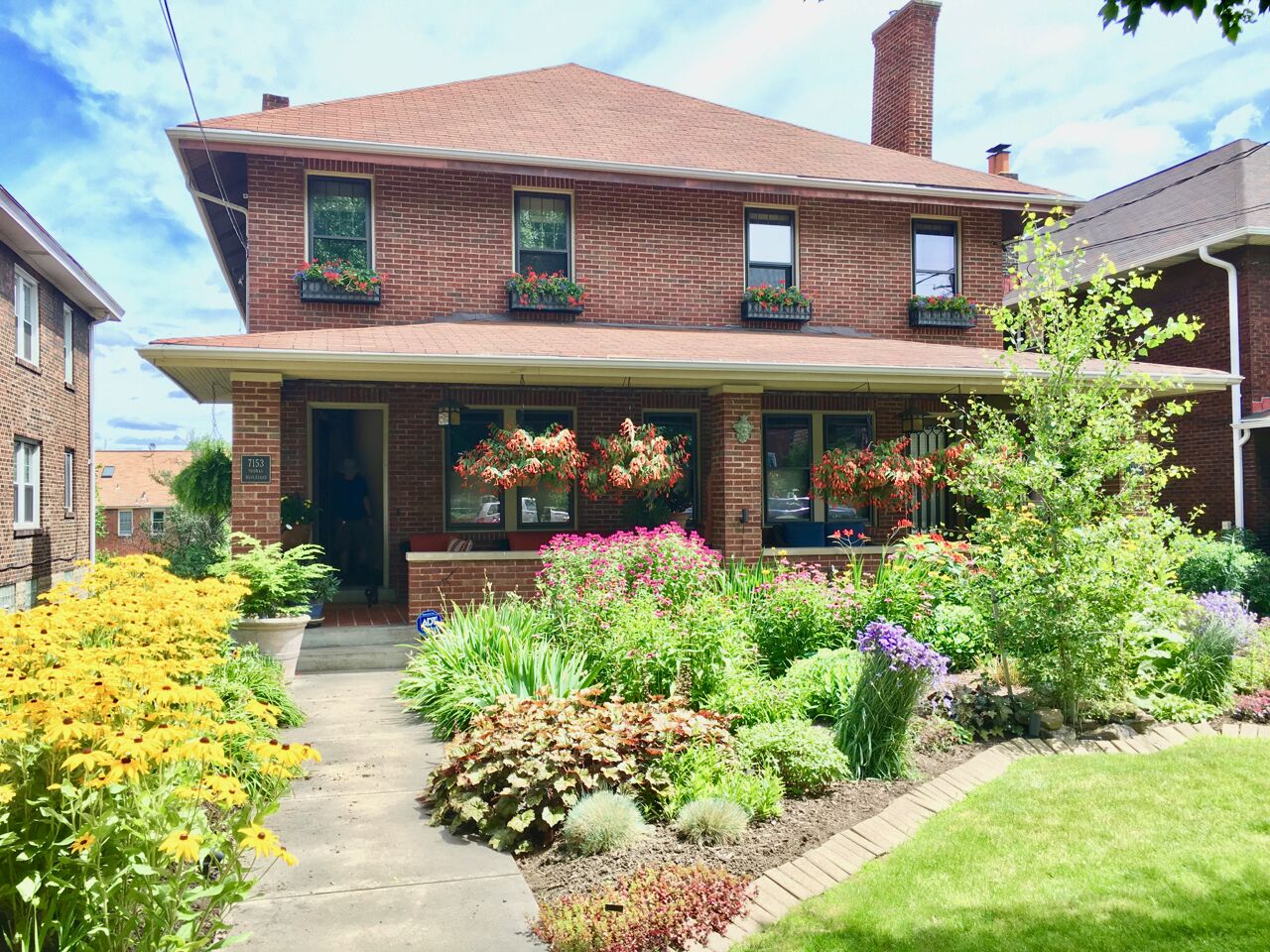 Thoughtfully furnished, comfortable, and convenient in Pittsburgh's East End.