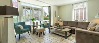 Zeepe Duinen 17 recreation home with atmospheric living area