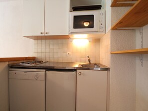 Frigorifero, forno, lavastoviglie, macchina per tè/caffè