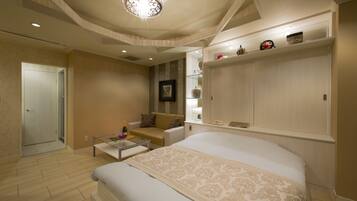 Quarto casal luxo | Wi-Fi de cortesia, roupa de cama