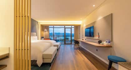 Holiday Inn Express Yichang Riverside by IHG