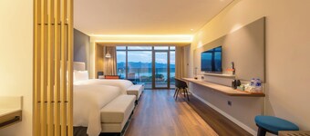 Holiday Inn Express Yichang Riverside by IHG