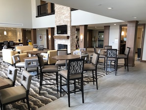 Lobby lounge
