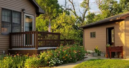 VOLLSTĂNDIG RENONVIERTES LANDHAUS MIT LLAMAS AUSSERHALB DER FENSTER!