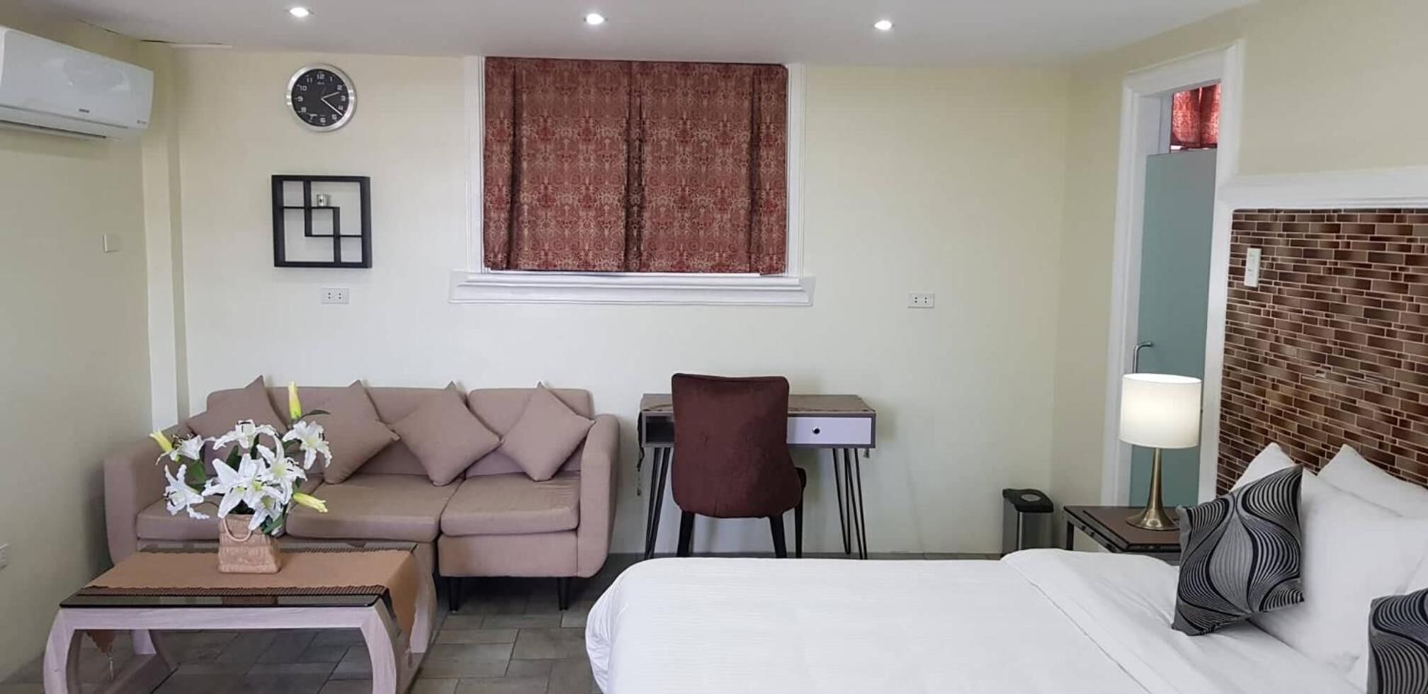 desk, iron/ironing board, free wifi, bed sheets