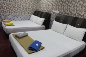 Quadruple Room - Aman Puri Hotel (Batu Caves)
