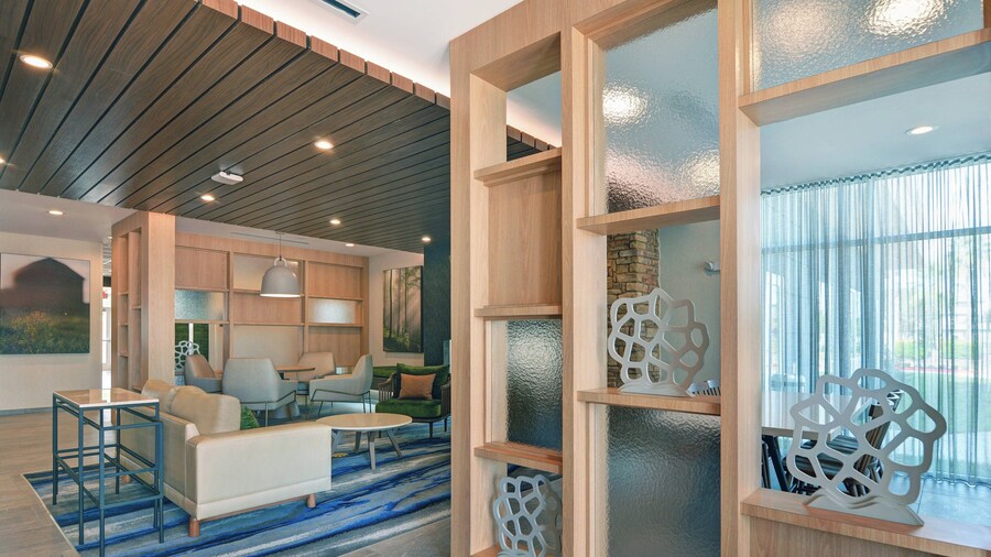 Fairfield Inn & Suites by Marriott Houston NASA/Webster