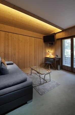 Suite Junior | Coffres-forts dans les chambres, décoration personnalisée