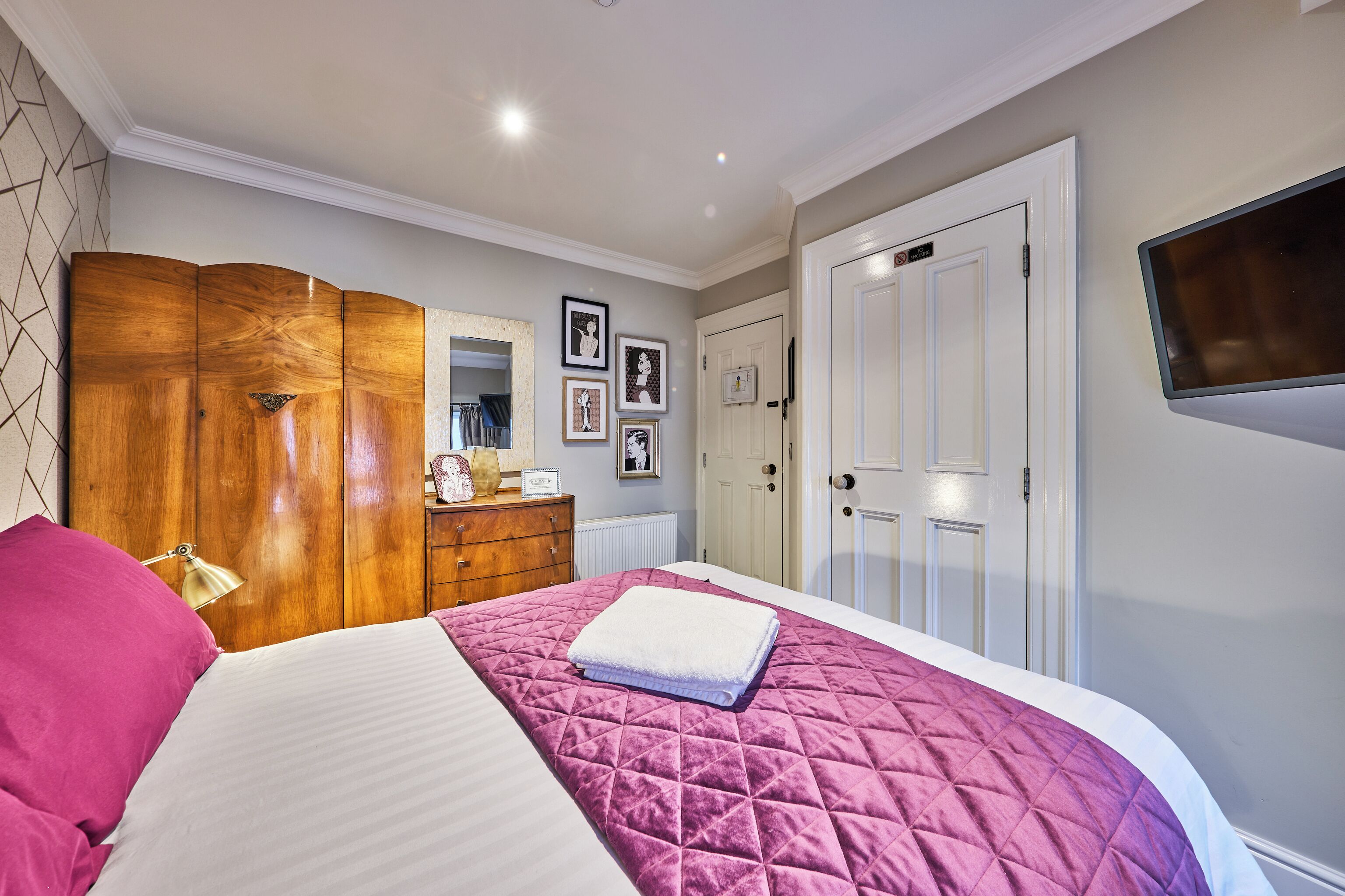 Individualmente decorados, quartos à prova de som, Wi-Fi de cortesia