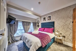 Individually decorated, soundproofing, free WiFi, bed sheets