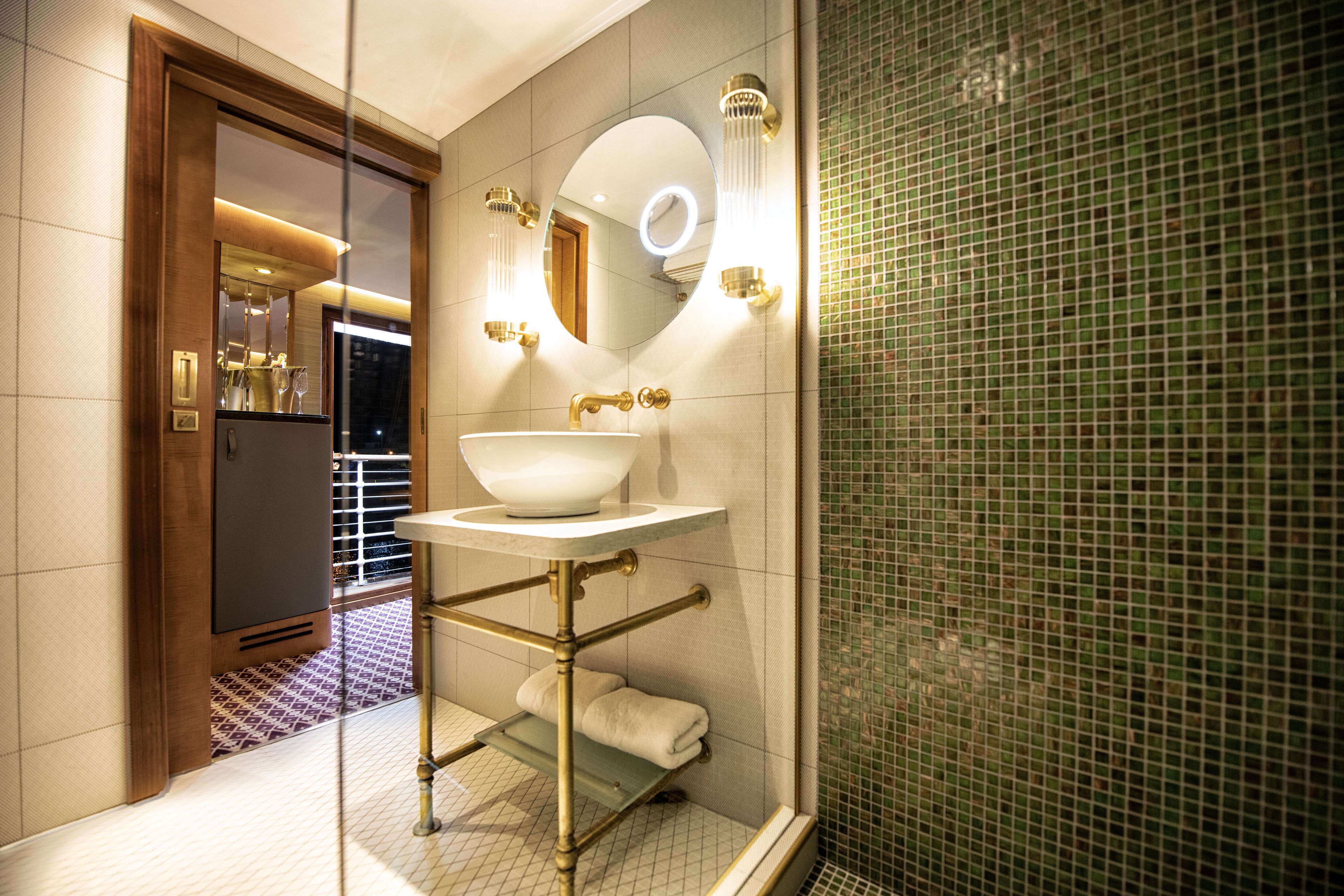 luxury cabin | bathroom | eco-friendly toiletries, hair dryer, bathrobes, slippers