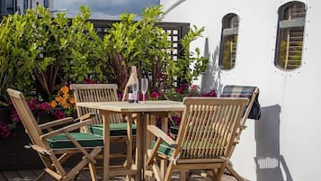 Skerryvore Suite | Terrasse/Patio