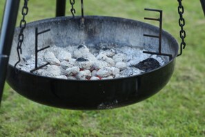 Food and drink - Idyllic fishing location in Målselva for camping and parking (moen)