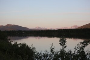 Unclassified image, 3 of 19, button - Idyllic fishing location in Målselva for camping and parking (moen)