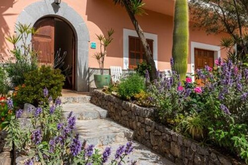 Apartment Sol 2 - Three Bedroom Apartment, Sleeps 6