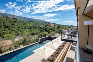 Exterior - Hotel Sainte Victoire (Vauvenargues)