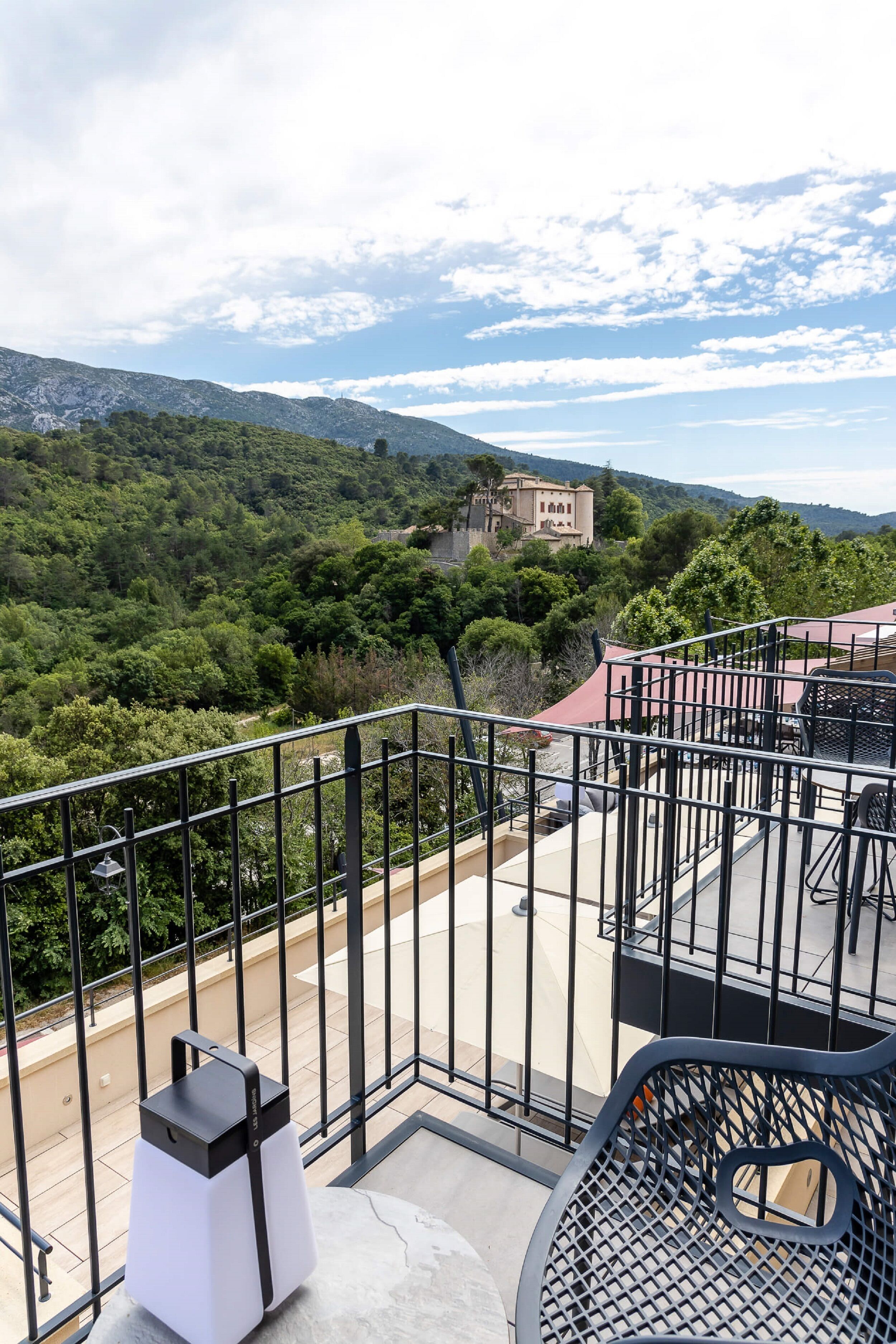 superior room, balcony | mountain view