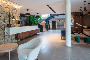 Reception - Hotel Sainte Victoire (Vauvenargues)