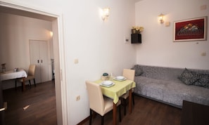 Apartment, 1 Bedroom | Desk, soundproofing, iron/ironing board, free WiFi - Apartments Angie (Split)