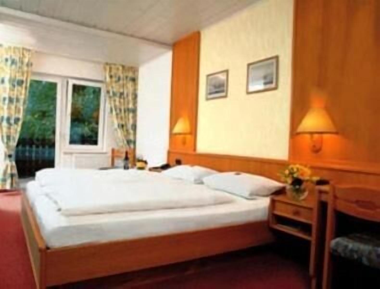 Schreibtisch, schallisolierte Zimmer, kostenloses WLAN, Bettwäsche