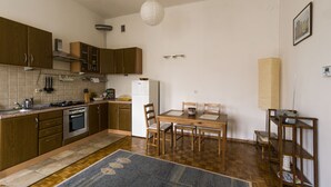 Apartment | Wohnzimmer | Flachbildfernseher