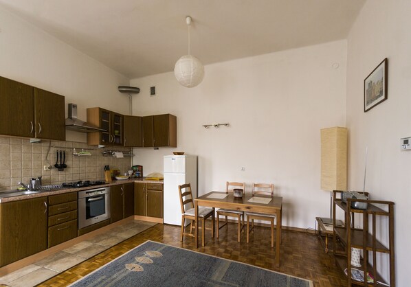 Apartment | Wohnzimmer | Flachbildfernseher