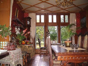 Interior - CHATEAU DE LA VERNEDE (Saint-Rémy-de-Chargnat)